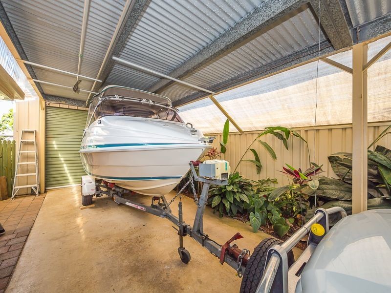 10 Hawaii Crescent, Banksia Beach QLD 4507
