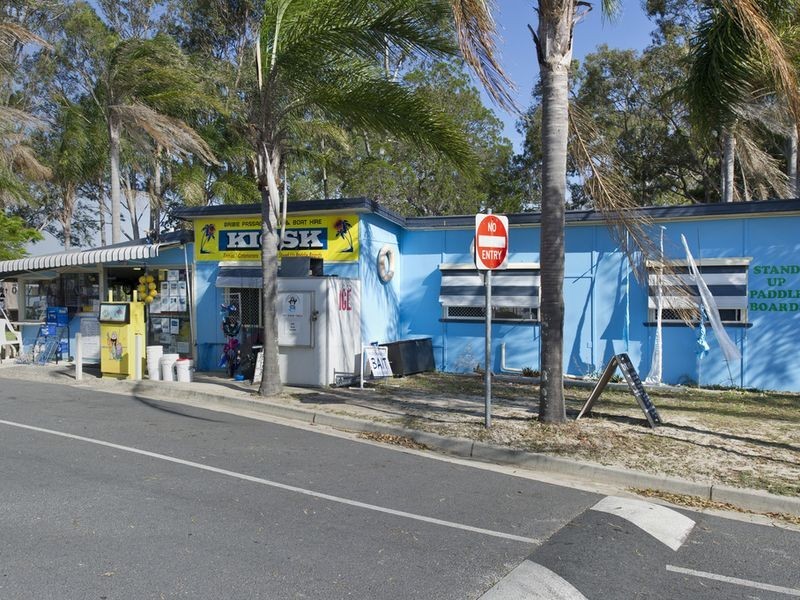 6 – 4 Kalmakuta Drive, Sandstone Point QLD 4511