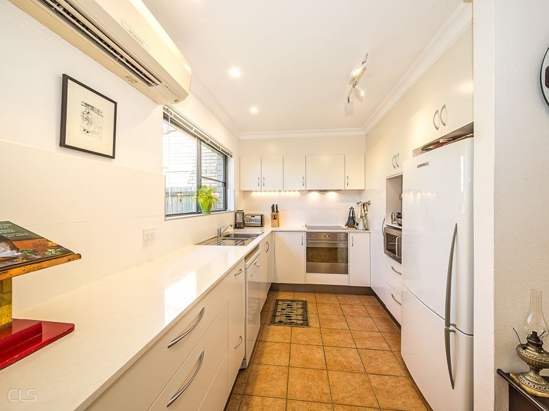 3/8 Heron Street, Woorim QLD 4507