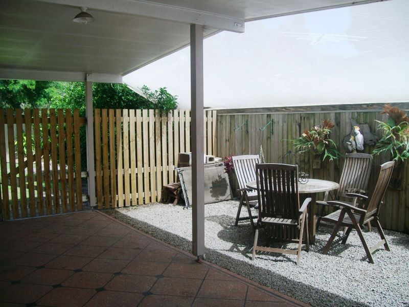 14 Paradise Pde, Bongaree QLD 4507
