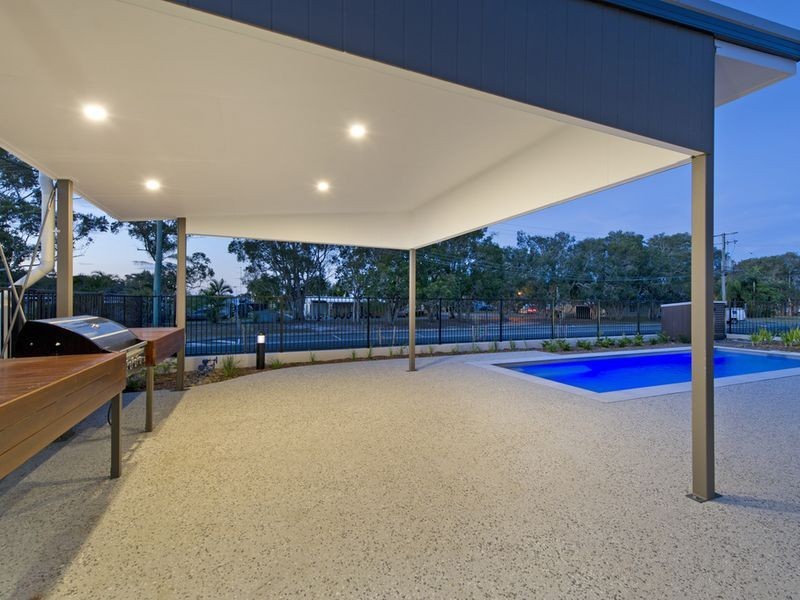 3 – 4 Kalmakuta Drive, Sandstone Point QLD 4511