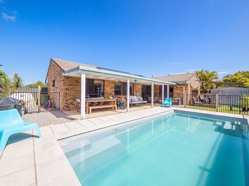 23 Flamingo Drive, Banksia Beach QLD 4507