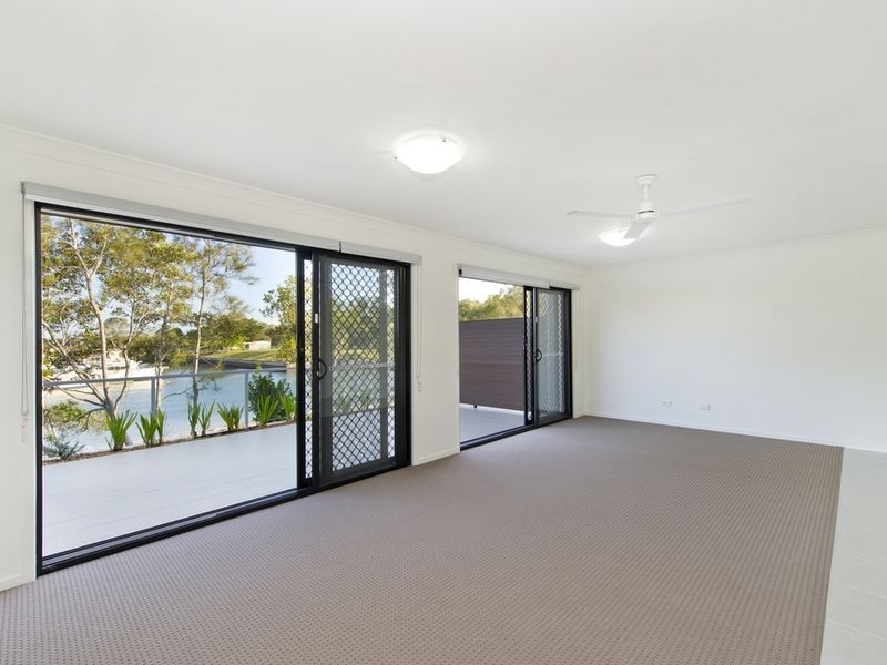 4 – 4 Kalmakuta Drive, Sandstone Point QLD 4511
