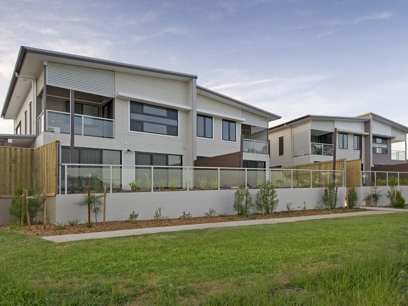 4 – 4 Kalmakuta Drive, Sandstone Point QLD 4511
