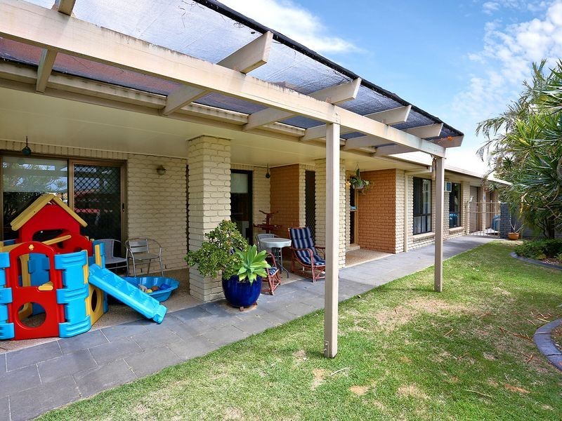 83 Bestmann Road East, Sandstone Point QLD 4511