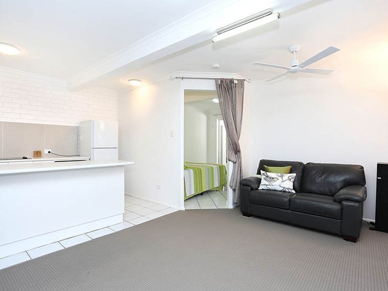 15 McDowall Street, Bongaree QLD 4507