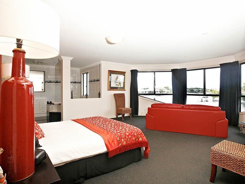 16 Catamaran Court, Banksia Beach QLD 4507