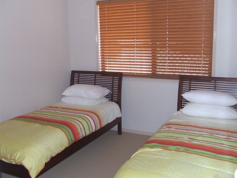 28 Curlew Street, Bribie Island QLD 4507