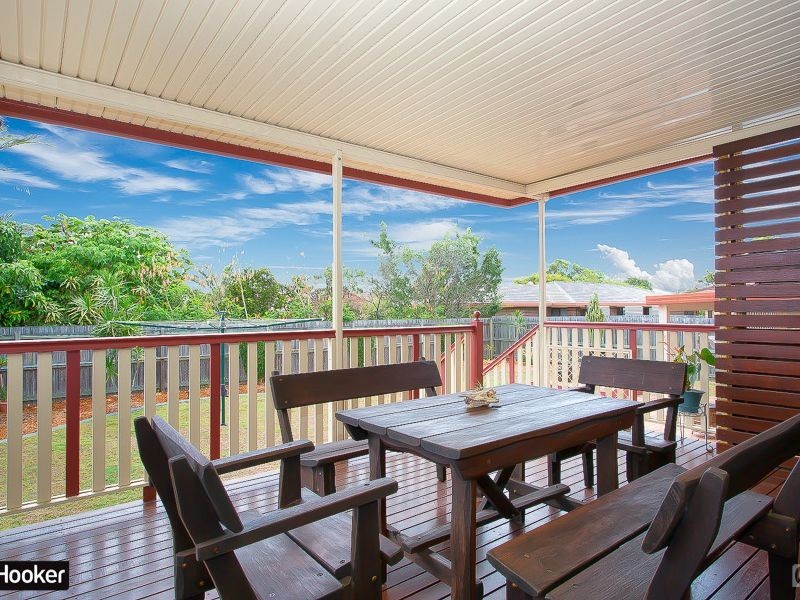 56 Endeavour Drive, Bribie Island QLD 4507