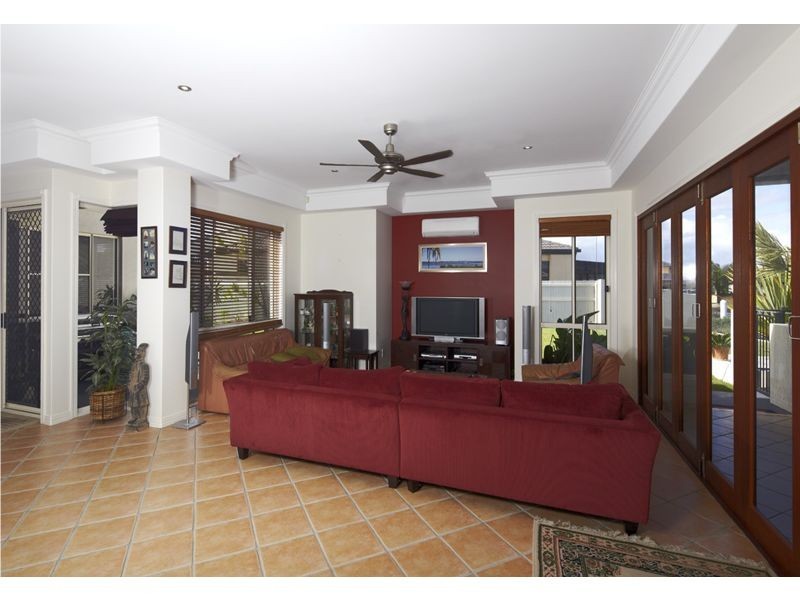25 Bass Court, Banksia Beach QLD 4507