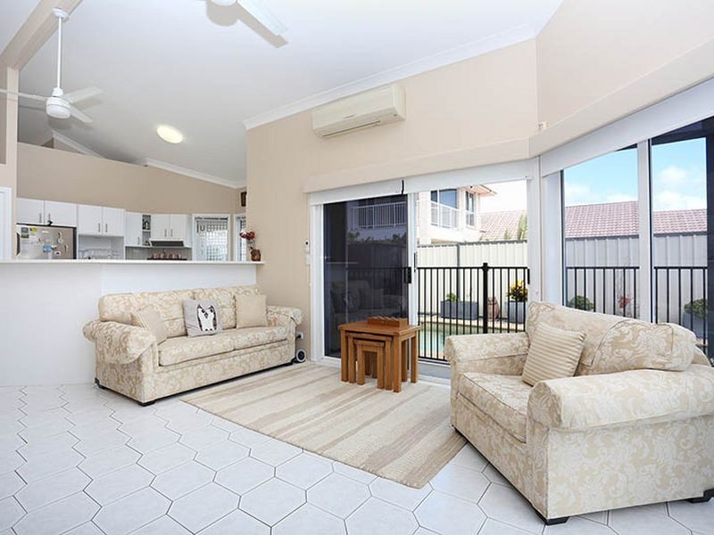 2/50 Pacific Drive, Banksia Beach QLD 4507