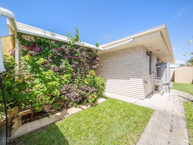 4 Biggera Court, Sandstone Point QLD 4511