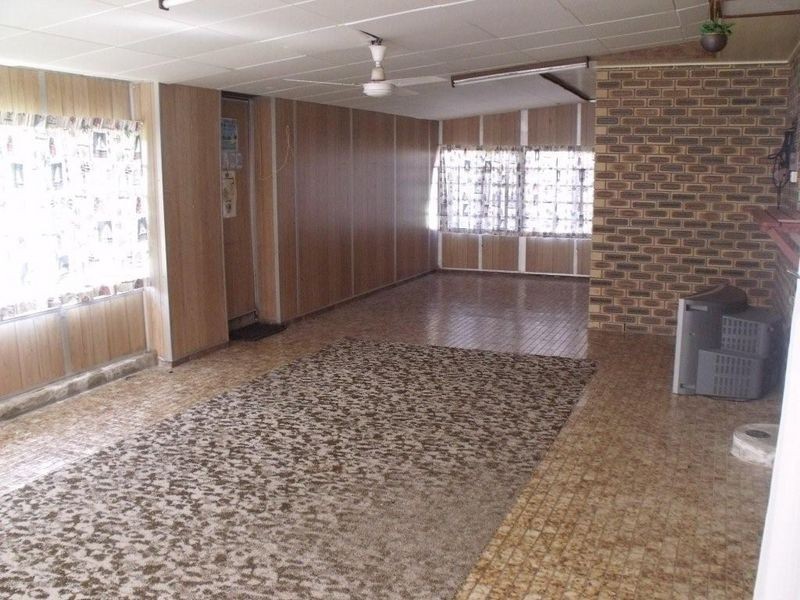 9 Parwan Avenue, Bribie Island QLD 4507