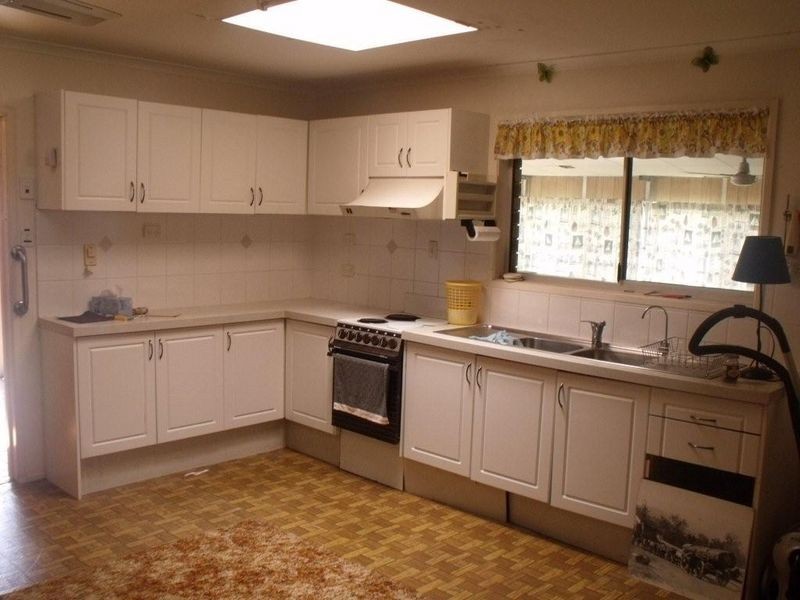 9 Parwan Avenue, Bribie Island QLD 4507