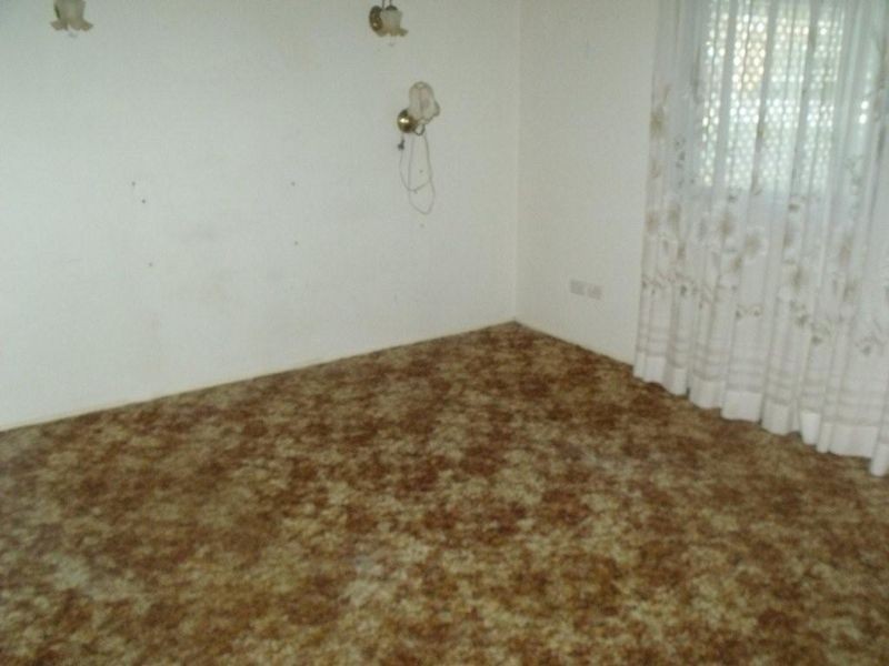 9 Parwan Avenue, Bribie Island QLD 4507