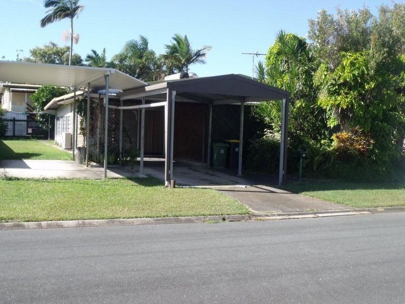 9 Parwan Avenue, Bribie Island QLD 4507