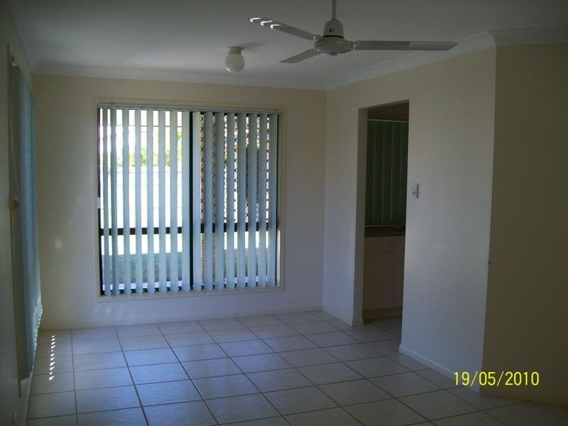 Sandstone Point QLD 4511