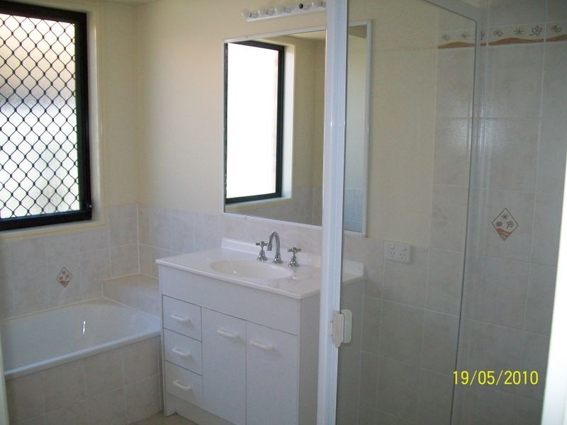 Sandstone Point QLD 4511