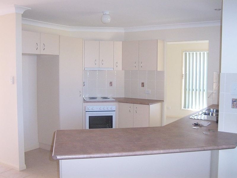 Sandstone Point QLD 4511