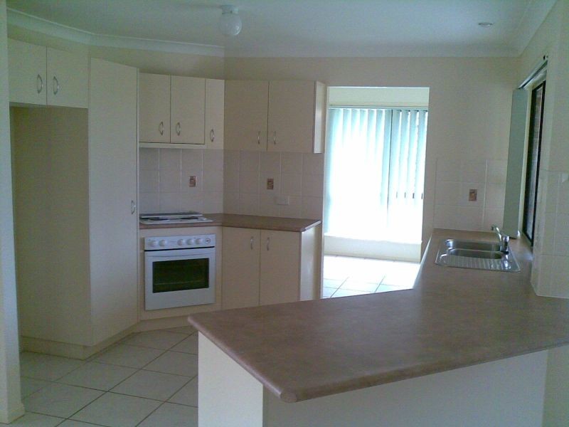 Sandstone Point QLD 4511