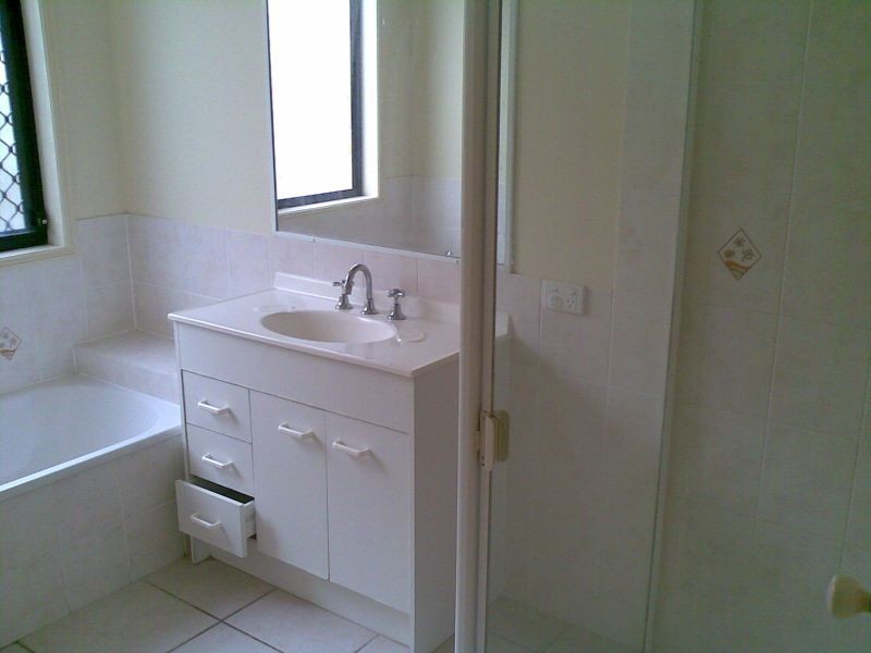 Sandstone Point QLD 4511