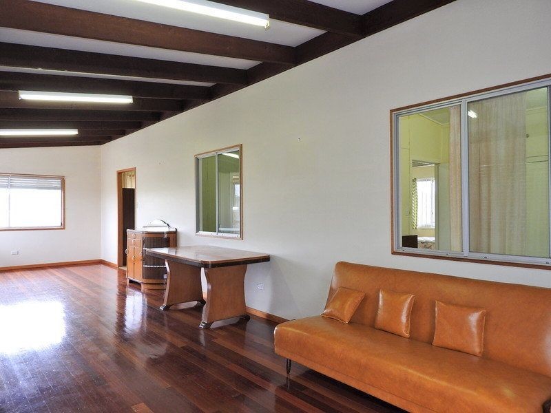 21 Lee Avenue, Bongaree QLD 4507