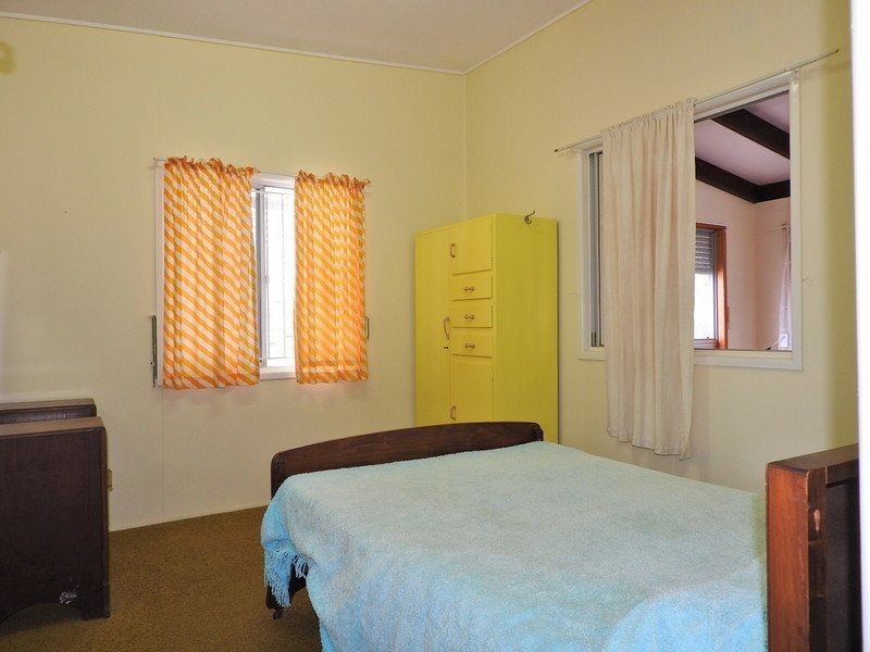 21 Lee Avenue, Bongaree QLD 4507