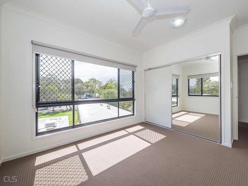 1/4 Kal Ma Kuta Dr, Sandstone Point QLD 4511