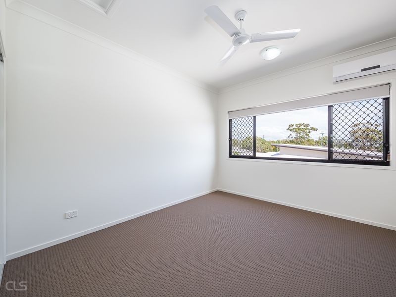 1/4 Kal Ma Kuta Dr, Sandstone Point QLD 4511