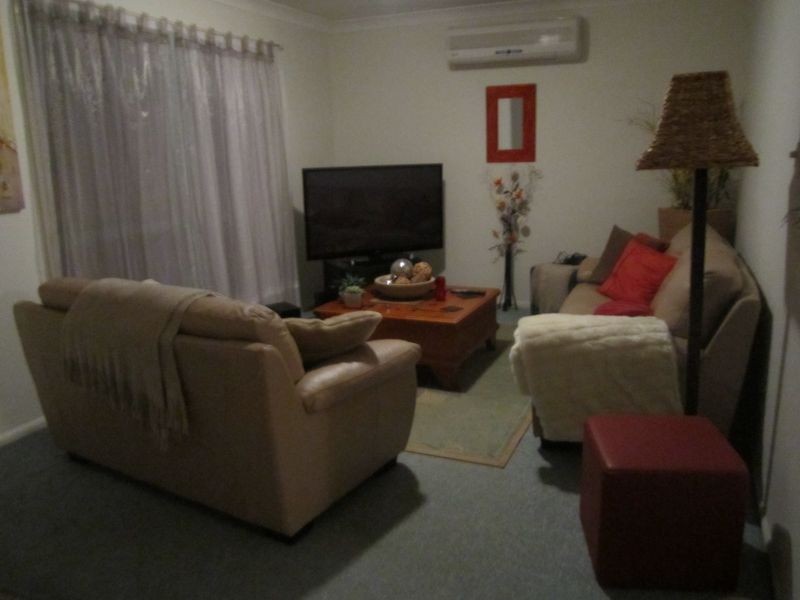 174 Bestmann Road East, Sandstone Point QLD 4511
