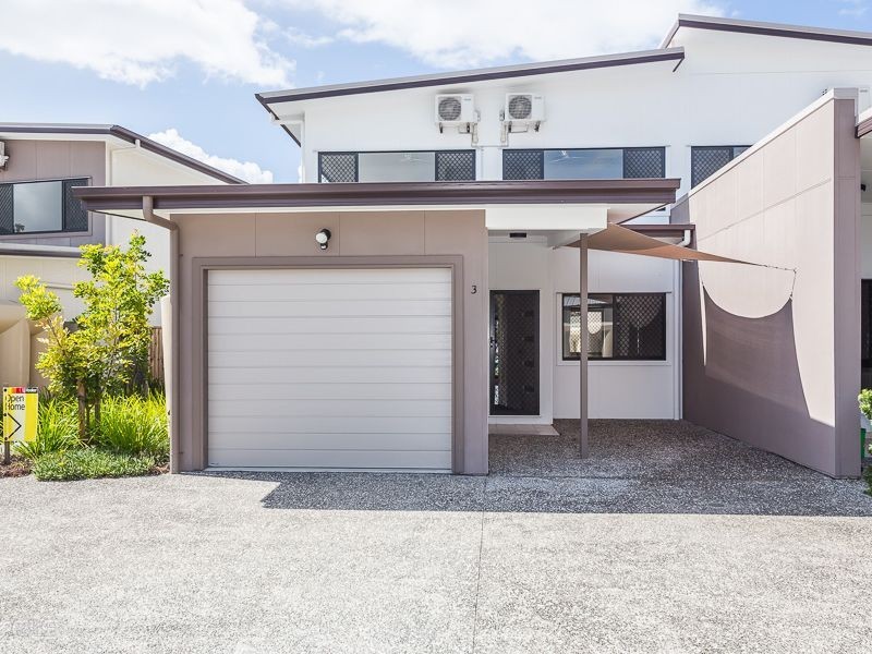 3/4 Kal Ma Kuta Dr, Sandstone Point QLD 4511