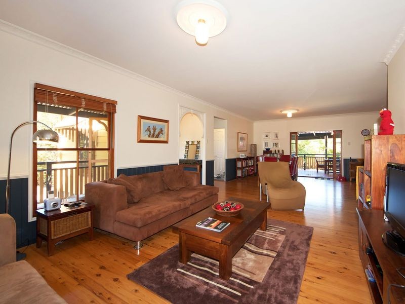 31 Aylward Way, Ningi QLD 4511