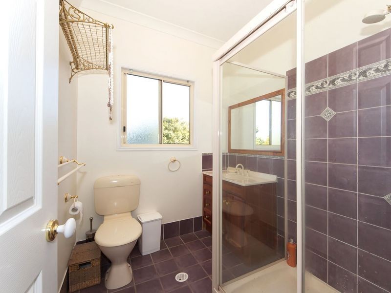 31 Aylward Way, Ningi QLD 4511