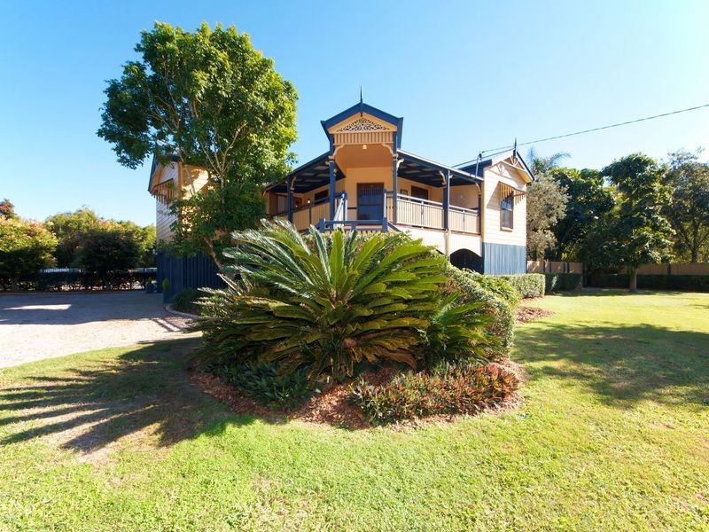 31 Aylward Way, Ningi QLD 4511