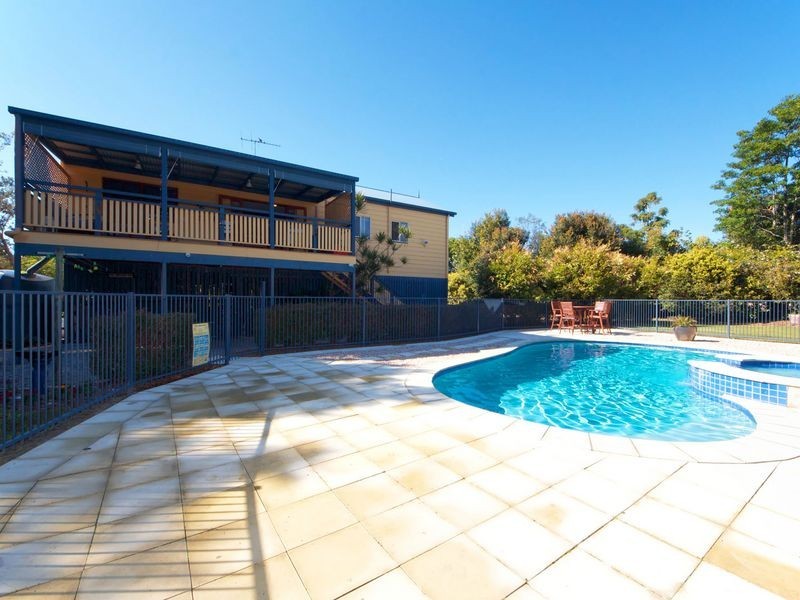 31 Aylward Way, Ningi QLD 4511