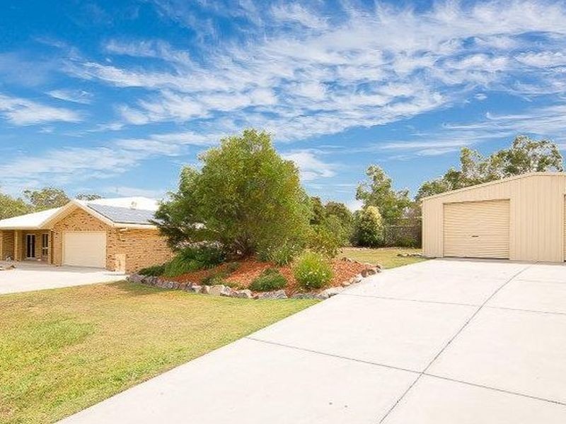 1-5 Barr Place, Ningi QLD 4511