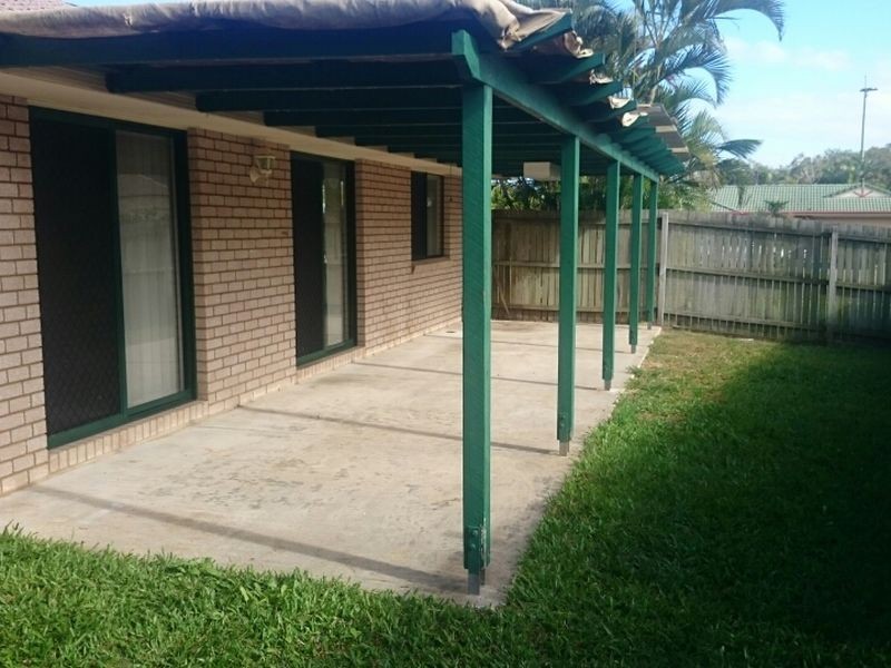 43 Mackerel Street, Sandstone Point QLD 4511