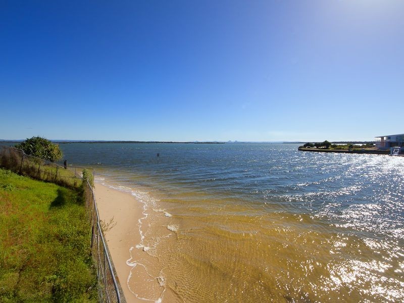 39 & 41 Seaside Dr, Banksia Beach QLD 4507