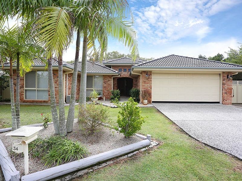 34 Gordon Crescent, Sandstone Point QLD 4511