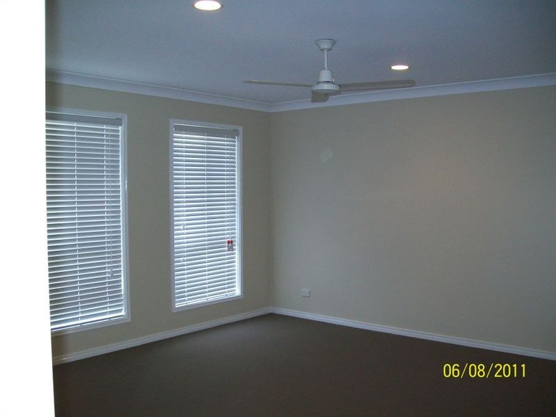 Sandstone Point QLD 4511