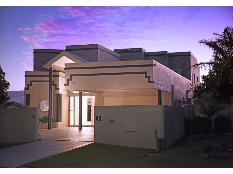 42 Tradewinds Drive, Bribie Island QLD 4507