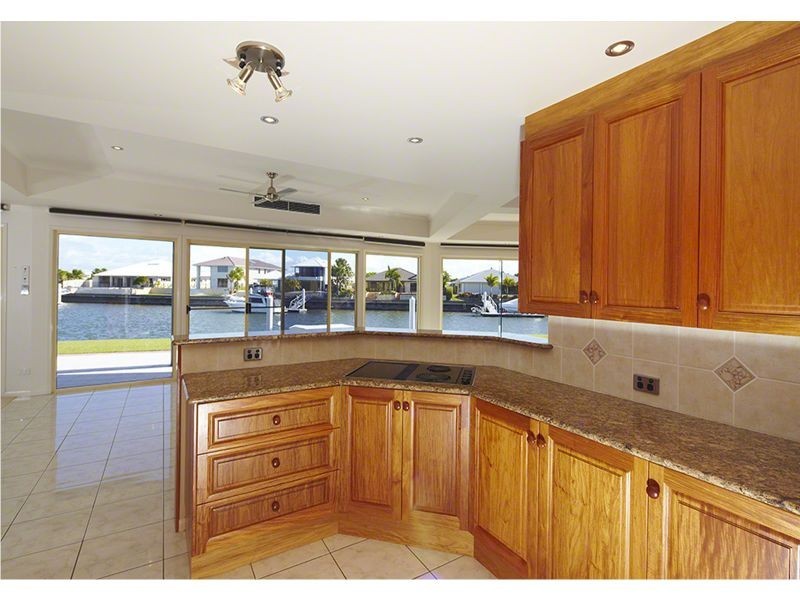 42 Tradewinds Drive, Bribie Island QLD 4507