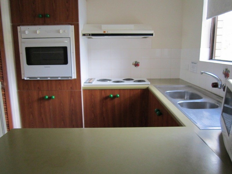 4/9 South Esplanade, ‘Clearview’, Bongaree QLD 4507