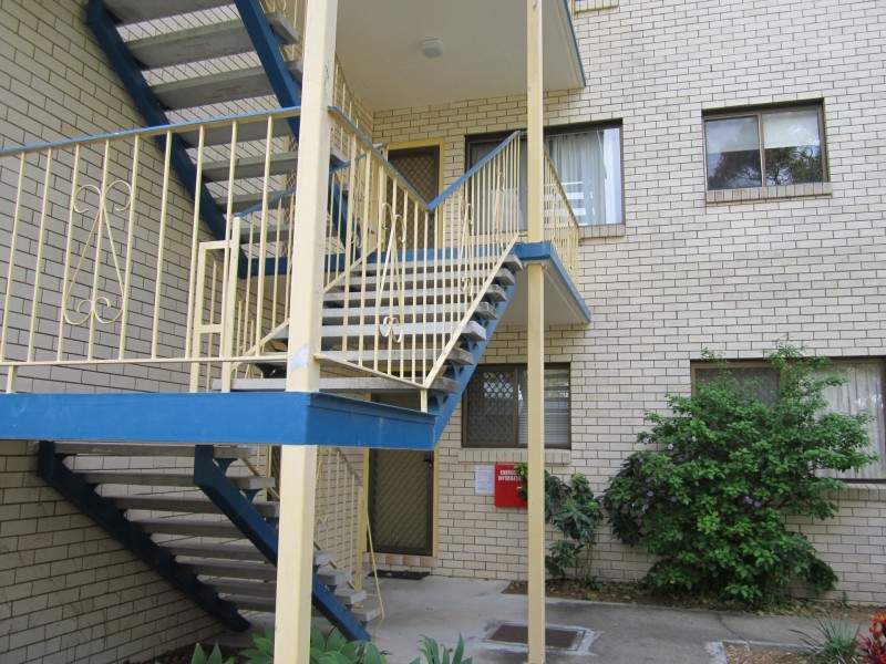 4/9 South Esplanade, ‘Clearview’, Bongaree QLD 4507