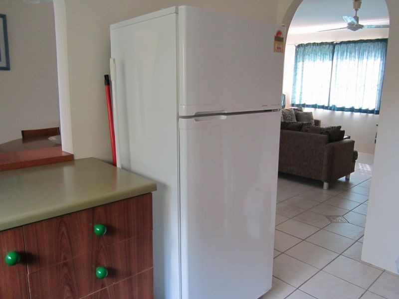 4/9 South Esplanade, ‘Clearview’, Bongaree QLD 4507