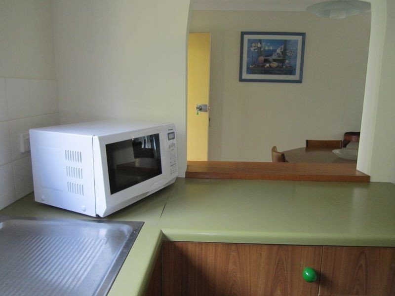 4/9 South Esplanade, ‘Clearview’, Bongaree QLD 4507