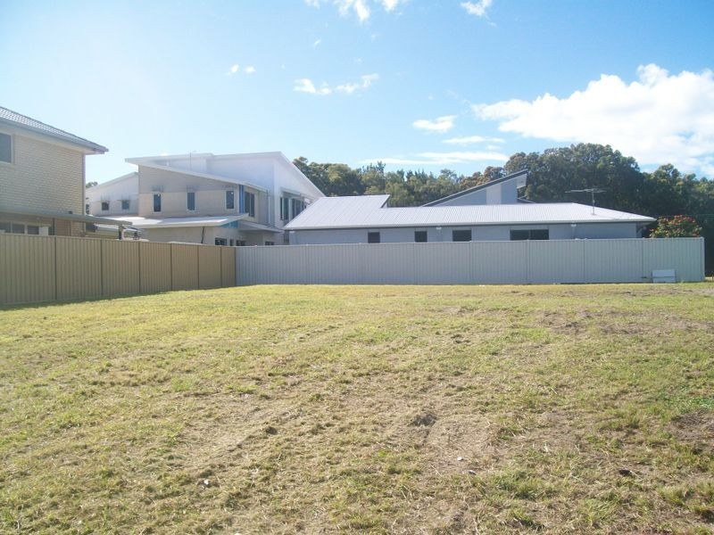 88 North Street & 3 Anjanette Street, Woorim QLD 4507