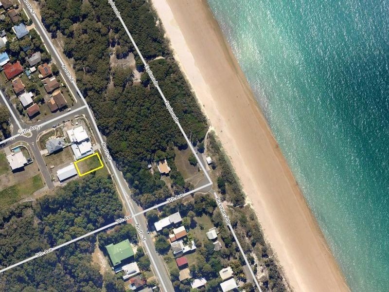 88 North Street, Woorim QLD 4507