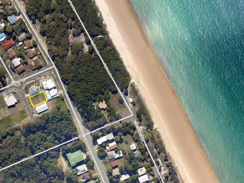 3 Anjanette Street, Woorim QLD 4507