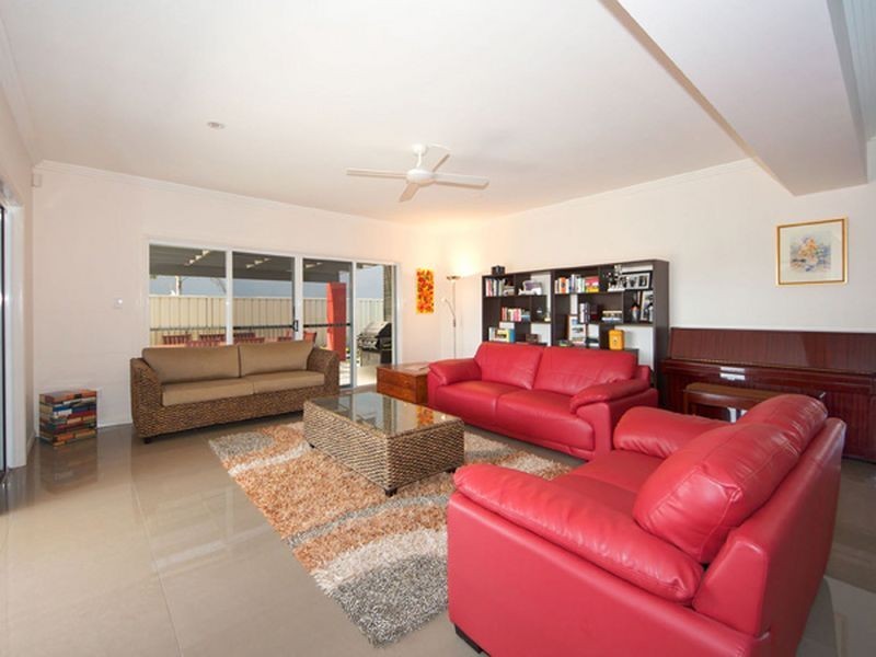 40 Vanillalily Close, Banksia Beach QLD 4507